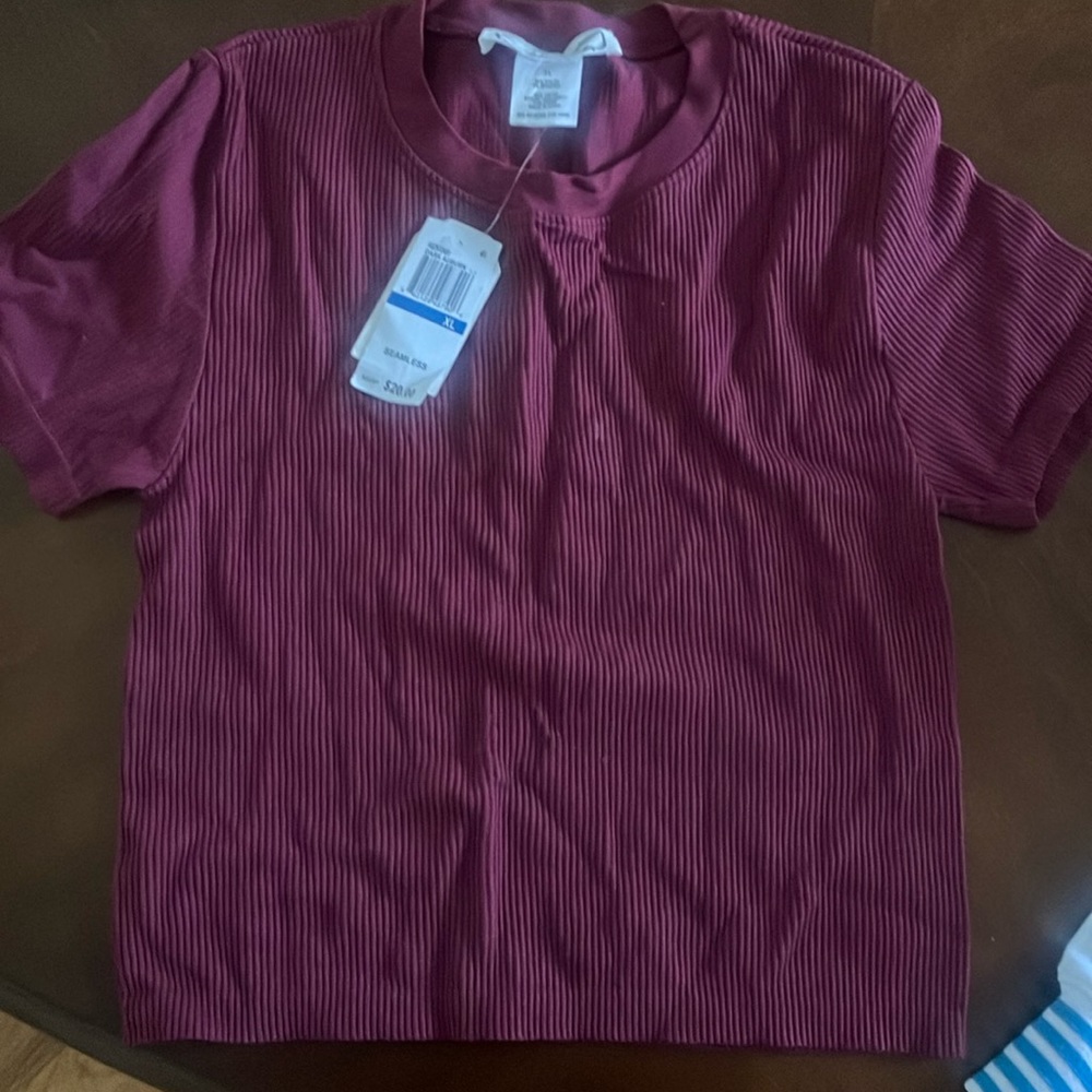 Burgundy cropped shirt. Thick material.